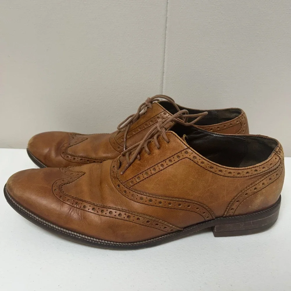 Cole Haan Wingtip Oxford Mens 9.5 M Tan Leather Brogue Dress Shoes C12210